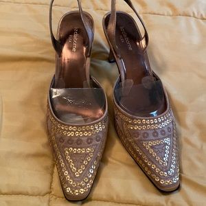Liz Claiborne Flex Gold  Sequin Dress Shoes